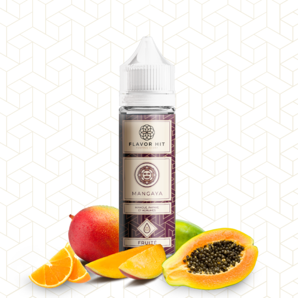 Bouteille de e-liquide Flavor Hit Mangaya entourée de morceaux de mangue, de papaye et d'agrumes sur un fond à motif géométrique.